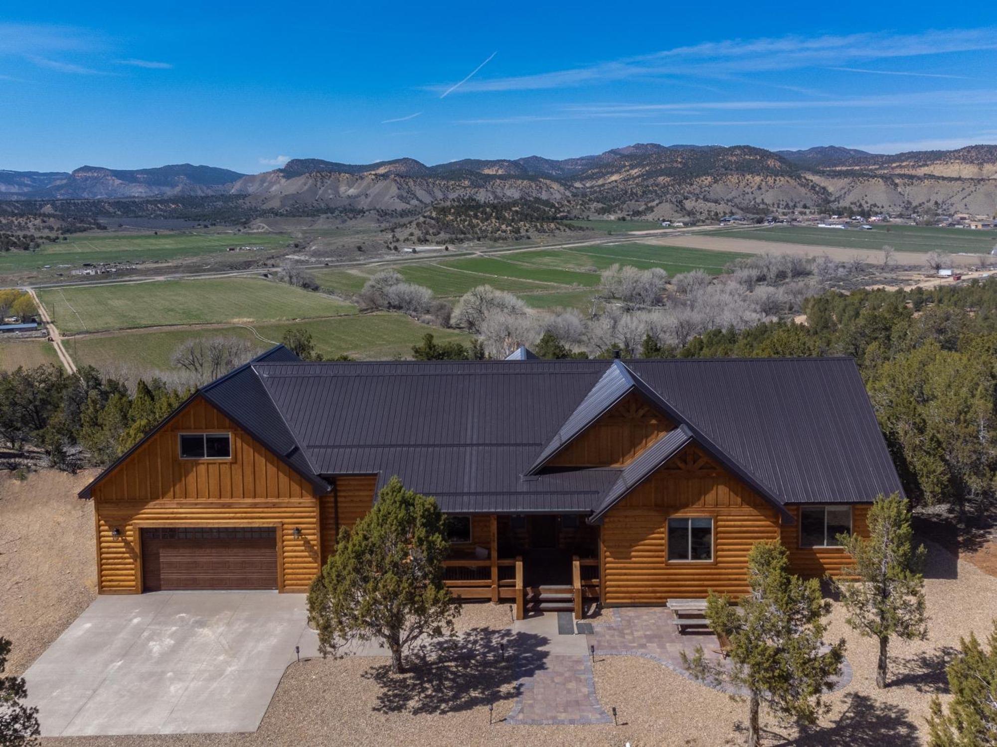 Vila Juniper Mountain Retreat- Hot Tub, Views, Between Zion And Bryce Orderville Exteriér fotografie